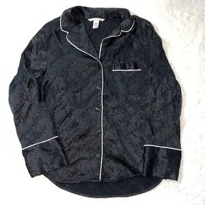 Victoria’s Secret button down pajama top‎